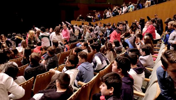 El Teatro Maestranza lanza un descuento por el Black Friday