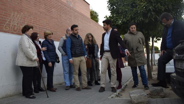 Vecinos y PP exigen a Espadas que actúe ante «el abandono de Bami»