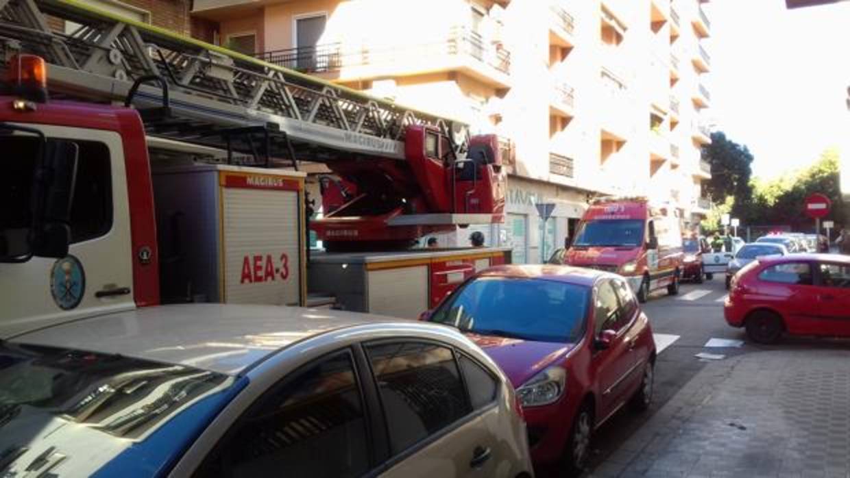 Tres camiones de bomberos, este sábado en Virgen de Montserrat