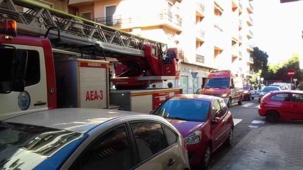Una sartén, origen de un incendio en una vivienda de Los Remedios