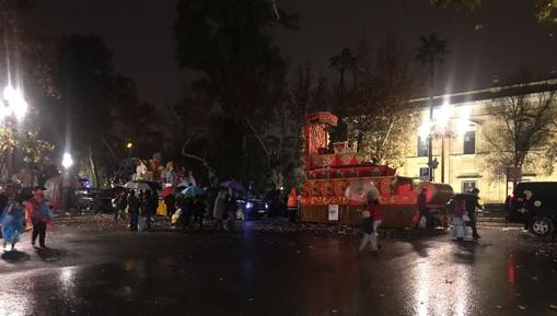 Las carrozas, a la interperie en Palos de la Frontera