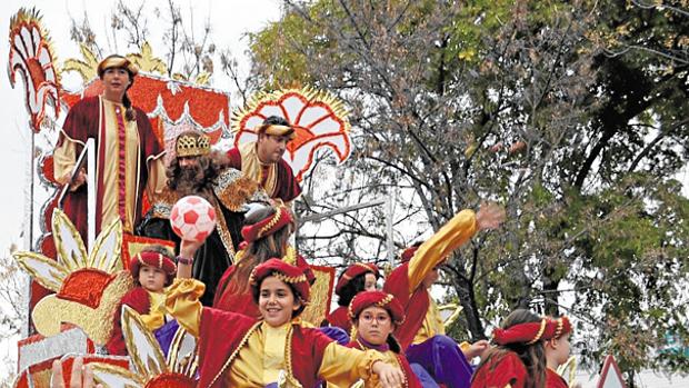 Cabalgata de Reyes Magos de Sevilla 2018: El 4 de enero se estrena como día de cabalgatas en la provincia