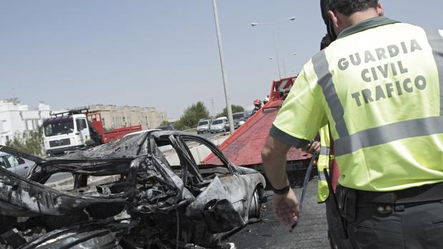 Las carreteras sevillanas se cobraron 35 vidas en 2017, dos menos que el año anterior