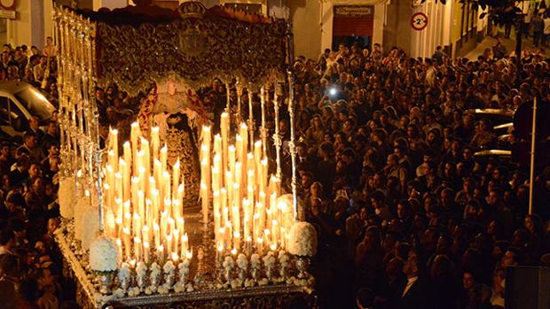 Así cuenta el New York Times una visita a la Semana Santa de Sevilla