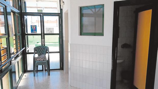 «Se hiere mi hijo con la puerta de cristal y encima el colegio le echa la culpa al niño»