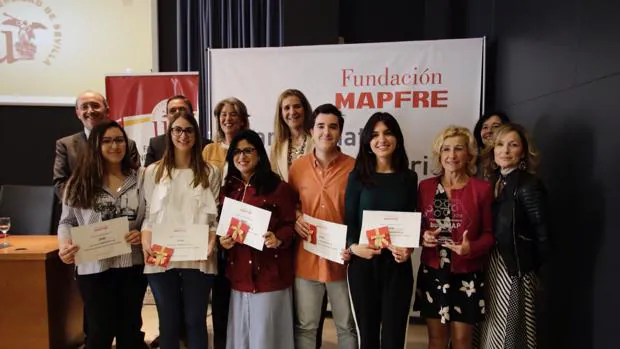 La Infanta Elena, en la entrega de los premios a la estrategia empresarial en Sevilla