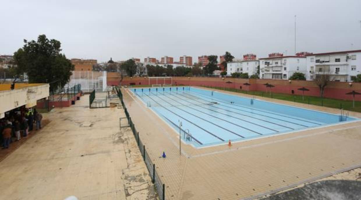 En la imagen, la piscina del centro deportivo del Tiro de Línea