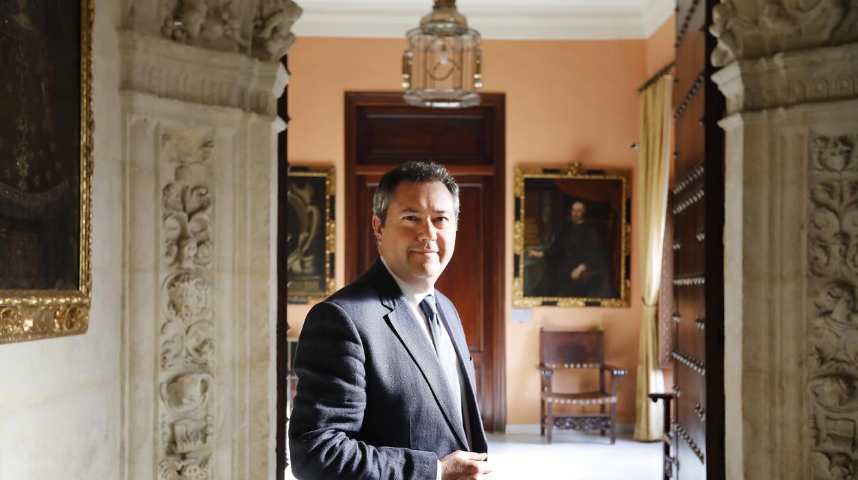 El alcalde de Sevilla, Juan Espadas, en el Ayuntamiento