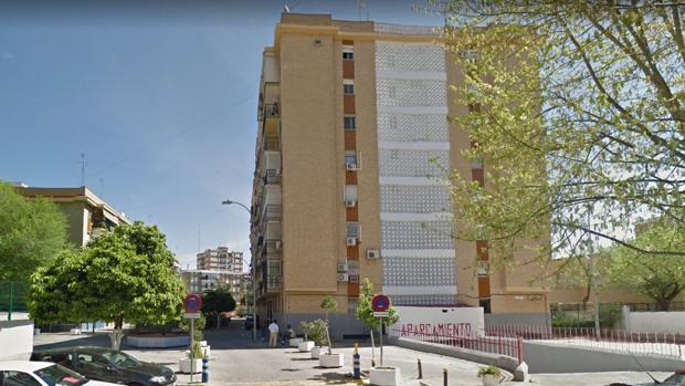 Obras en Sevilla: Finalizan las obras de renovación de calles de Pío XII y La Carrasca