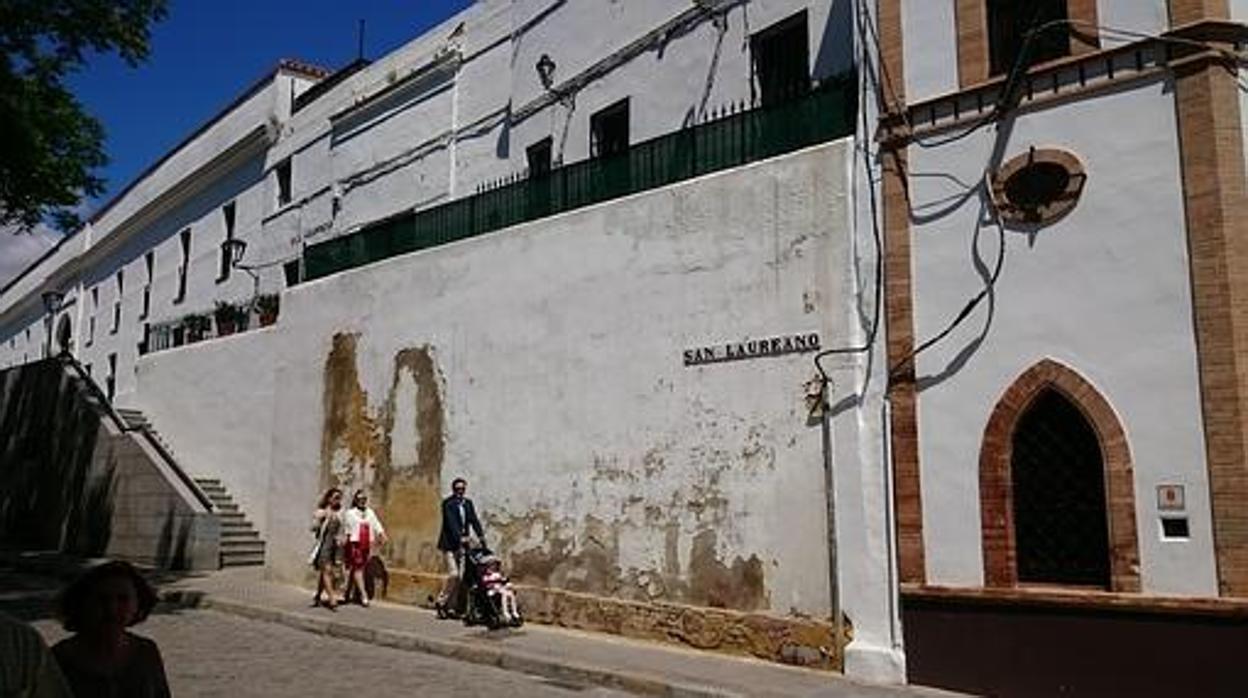 Lienzo de muro de San Laureano que piden los vecinos que se rehabilite