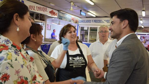 El PP denuncia la falta de climatización en el mercado de Las Palmeritas