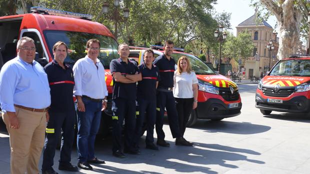 El Ayuntamiento renueva el parque móvil de los Bomberos de Sevilla con seis nuevos vehículos