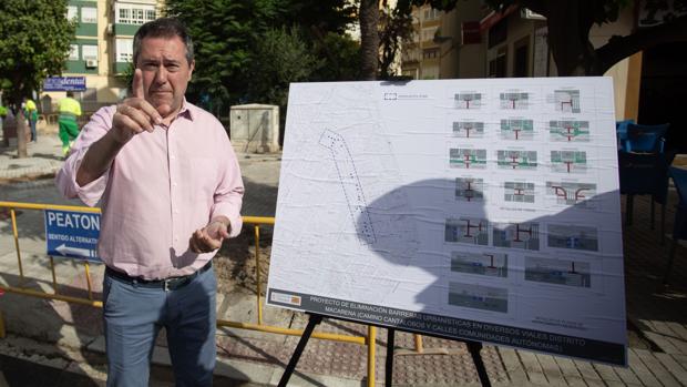 El cuarto año de Espadas, una campaña electoral de nueve meses en Sevilla