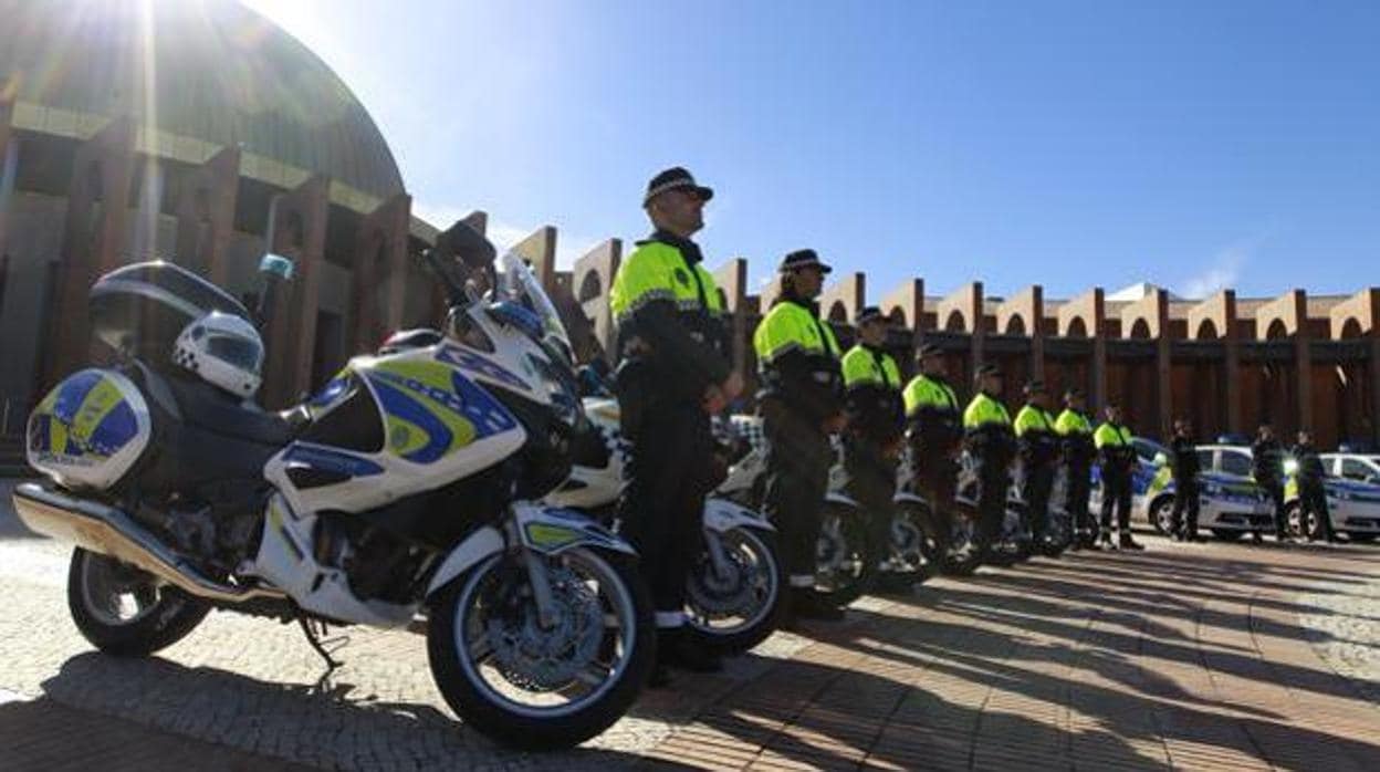 La Policía Local está pendiente de4 la convocatoria de las pruebas para cubrir 50 plazas