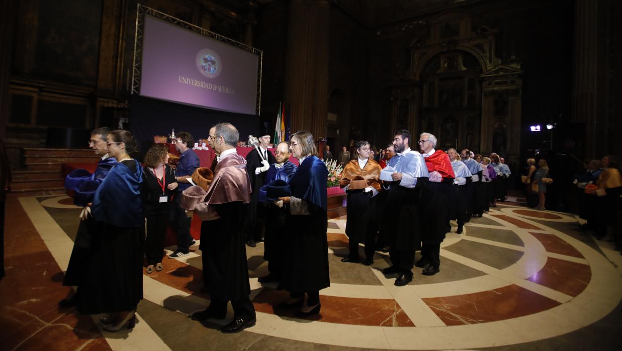 Unos 170 togados han participado en el solemne acto celebrado en la Iglesia de la Anunciación