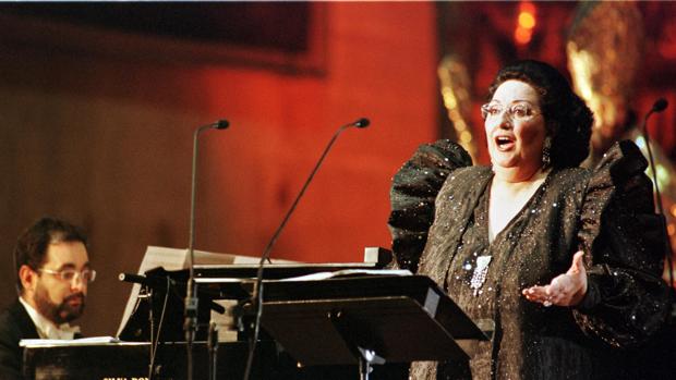 Así le cantó Montserrat Caballé a Sevilla junto a Miguel Bosé y su hija