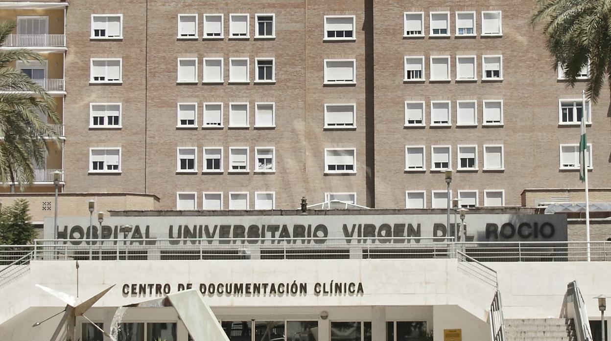 Hospital Virgen del Rocío, en la capital andaluza