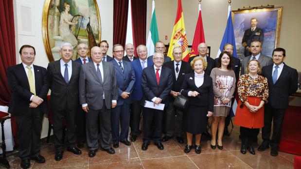 El foro de Justicia y Defensa Nacional entrega sus galardones