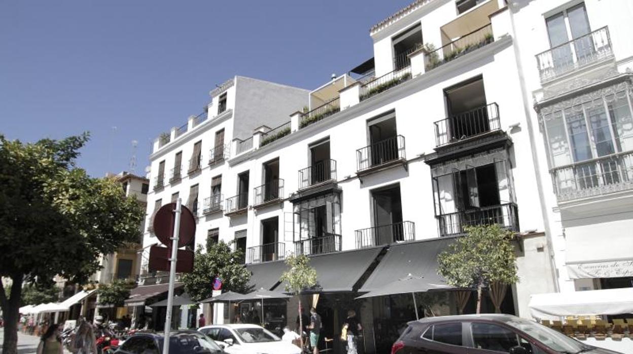 Hotel EME, de cinco estrellas, en la calle Alemanes, frente a la Catedral