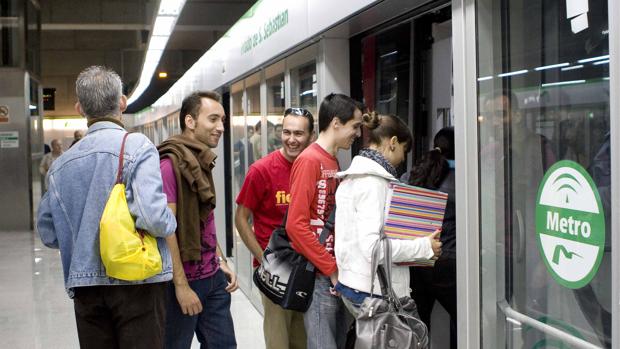 Los paros parciales del metro de Sevilla comienzan este jueves a las 7.30 horas