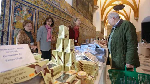Muestra de dulces de conventos en el Alcázar de Sevilla
