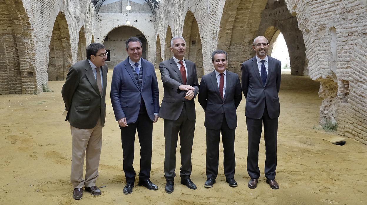 Joaquín Egea, Juan Espadas, Miguel Ángel Vázquez, Rafael Herrador y Rafael Chueca en diciembre de 2017