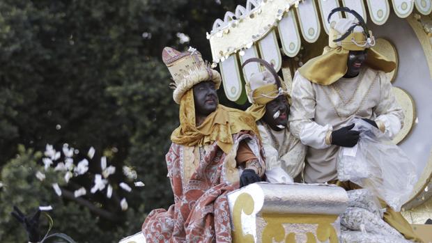 Cabalgata de Reyes Magos 2019 de Sevilla: Los ojos del Rey Baltasar