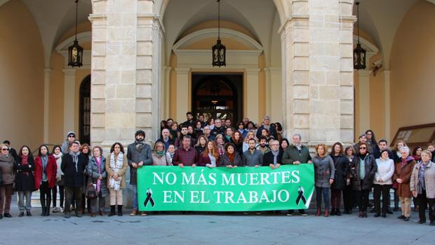 El primer muerto del año en el tajo en Sevilla no computará en las estadísticas porque era autónomo