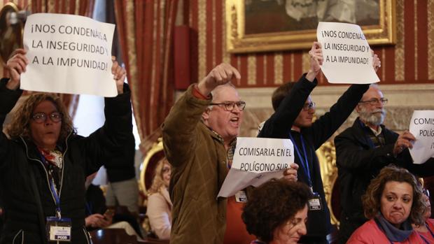 Vecinos del Polígono Sur protestan por la ubicación de la comisaría y no dan «la batalla por perdida»