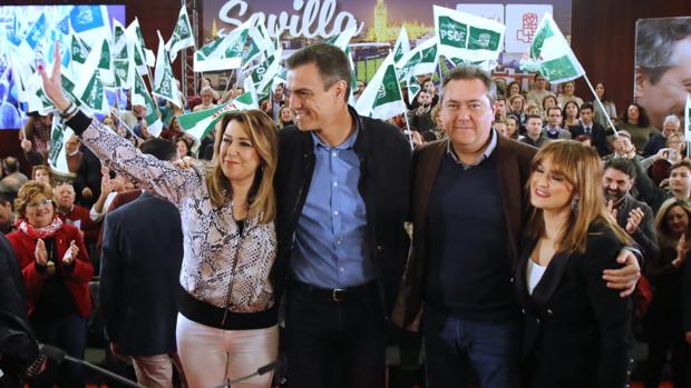 Susana Díaz dice que «se batirán el cobre» para que Sánchez tenga «una mayoría sólida»