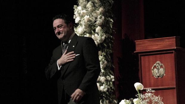 Muere Rafael Serna, monumento de sevillanía