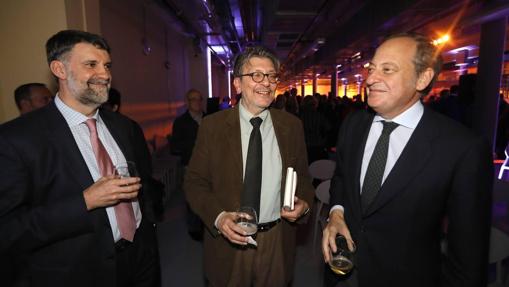 Javier Rubio, Ignacio Camacho y Álvaro Rodríguez Guitart