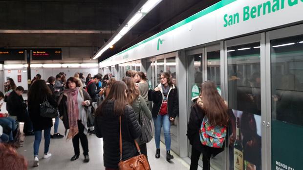 Amenaza de huelga en el metro de Sevilla durante la Semana Santa