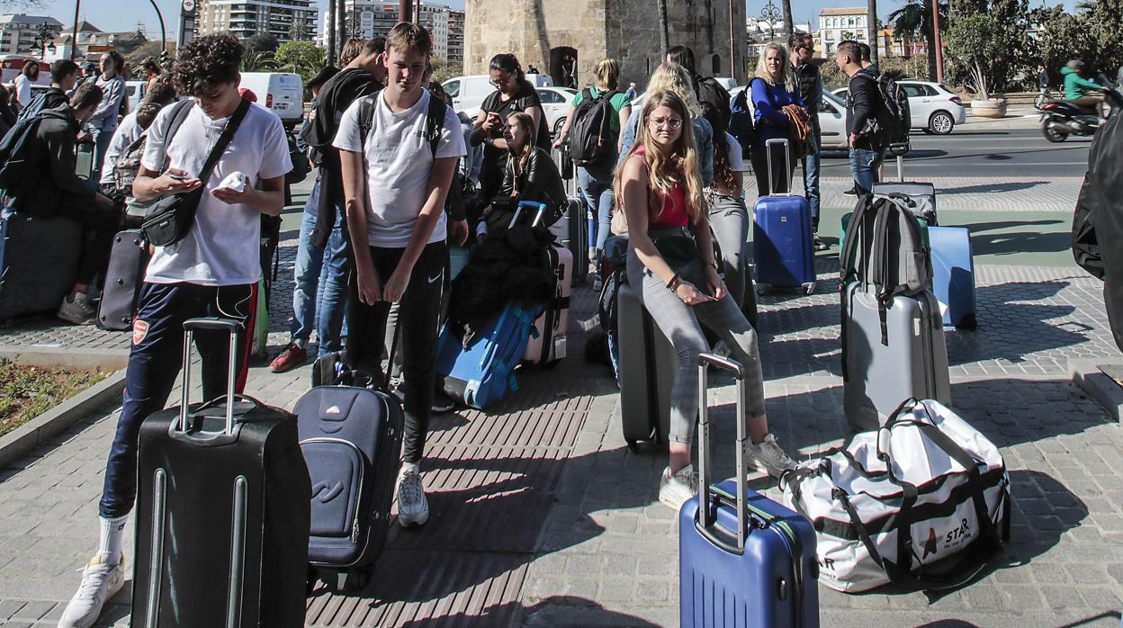 Cientos de turistas llegan a la capital esta semana