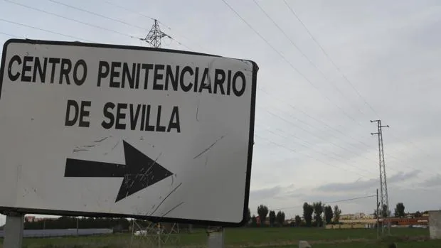 El preso fallecido en Sevilla 1 estaba a punto de obtener el tercer grado