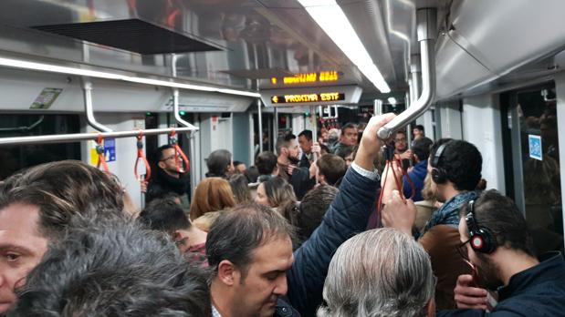 El metro de Sevilla volverá a cerrar sus estaciones de Nervión con motivo del partido del Sevilla FC