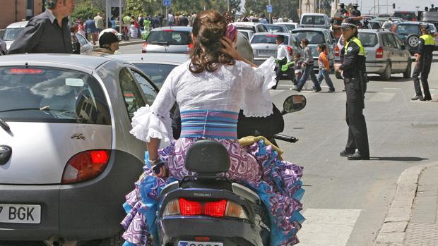 El plan especial de tráfico de Feria de Sevilla comienza este jueves con los primeros cortes