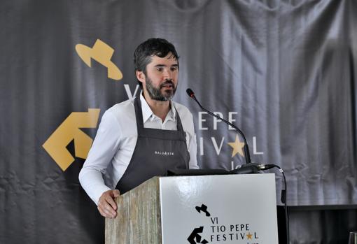 El chef Óscar García, estuvo en la presentación del Festival