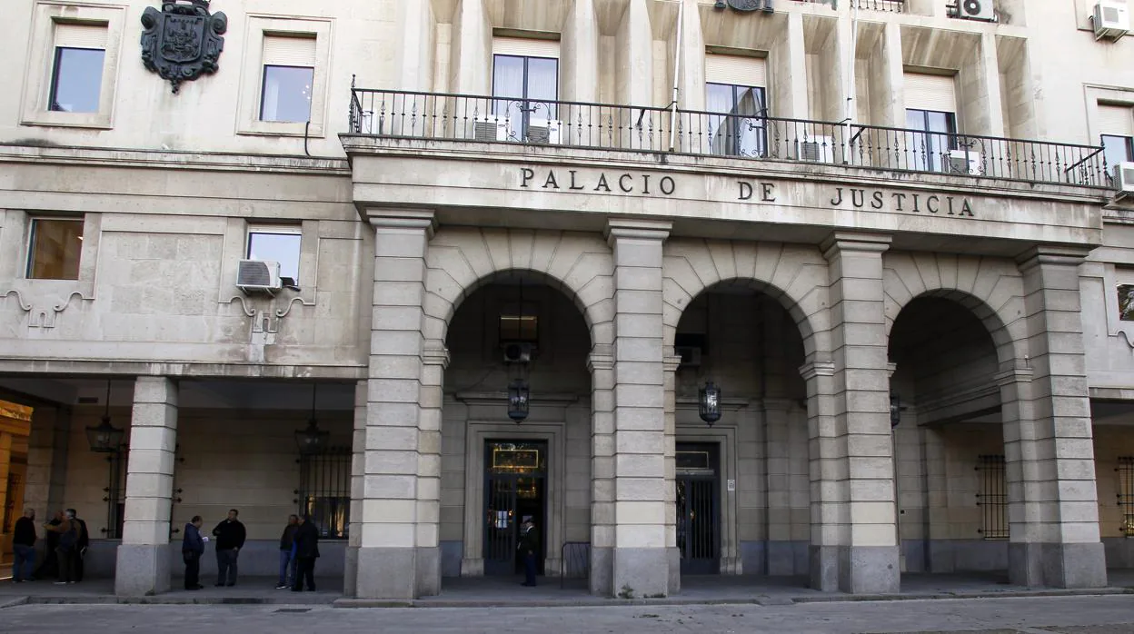 Fachada del Palacio de Justicia, sede de la Audiencia de Sevilla