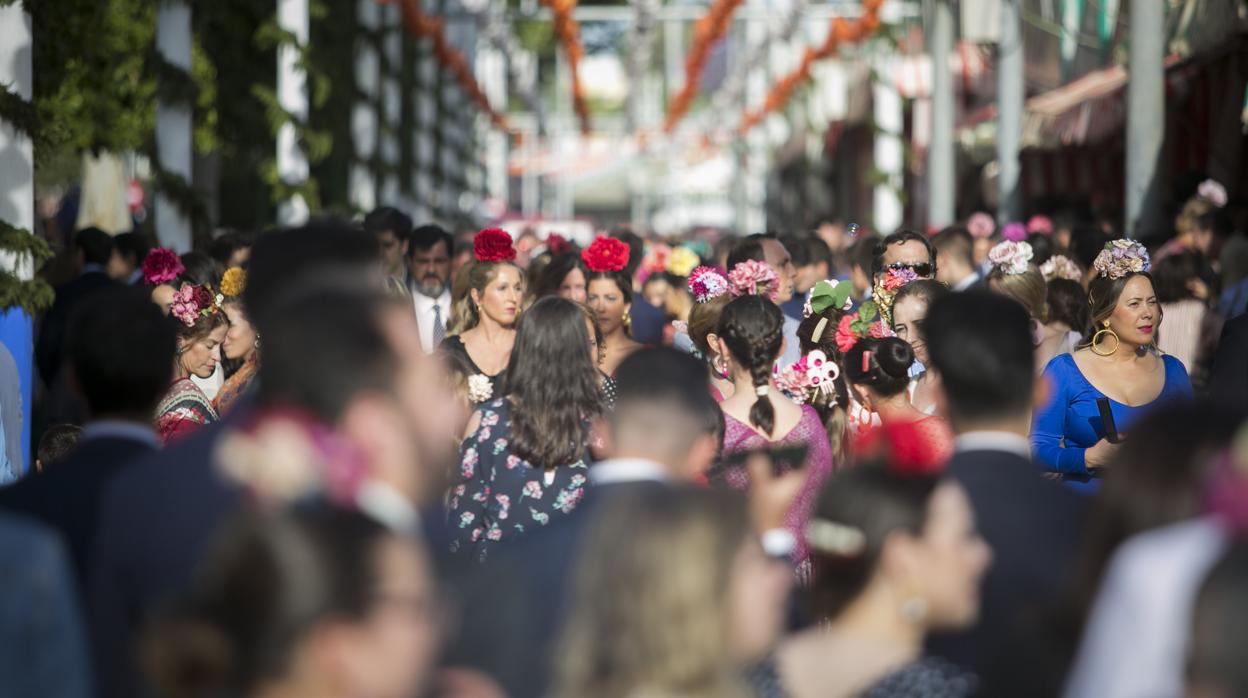 Una calle del real de la Feria el pasado miércoles