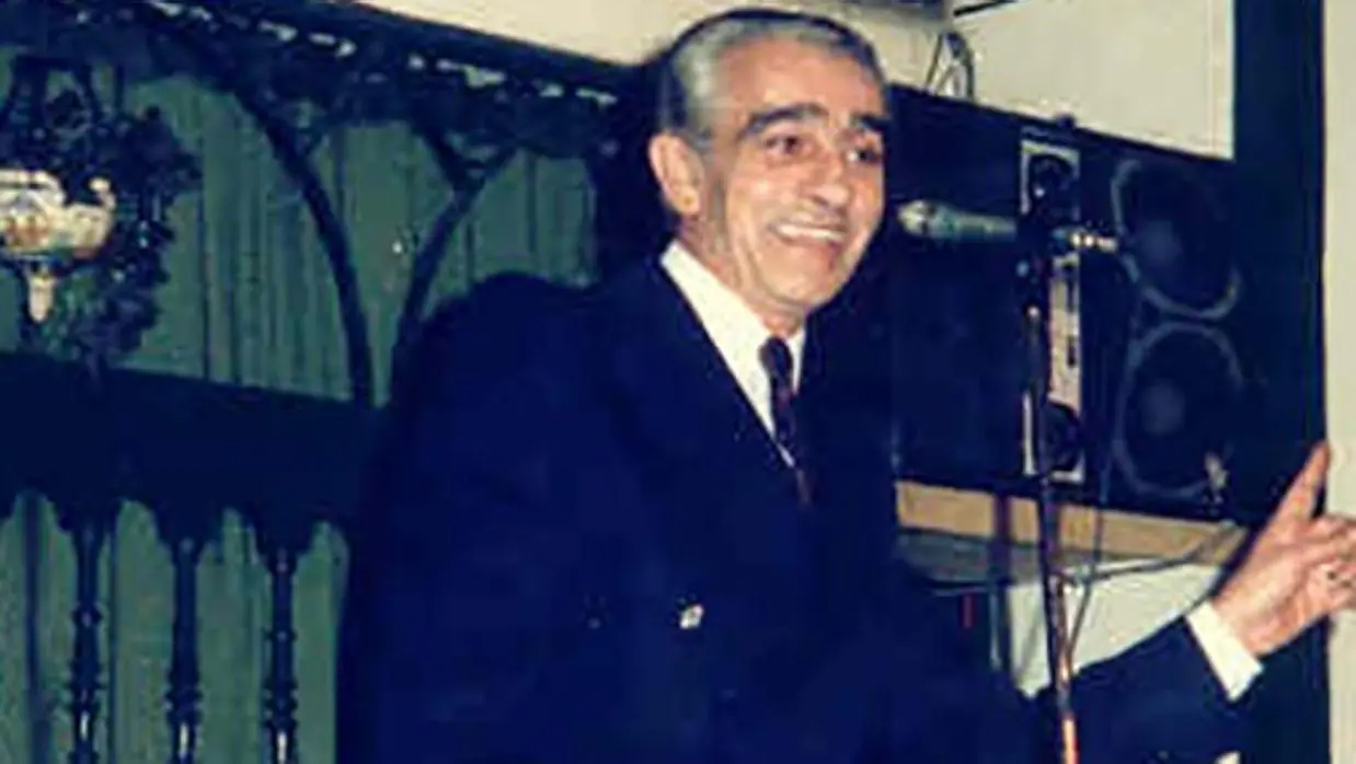 Manuel Garrido, autor de una de las letras más conocidas de las sevillanas, «Pasa la vida»