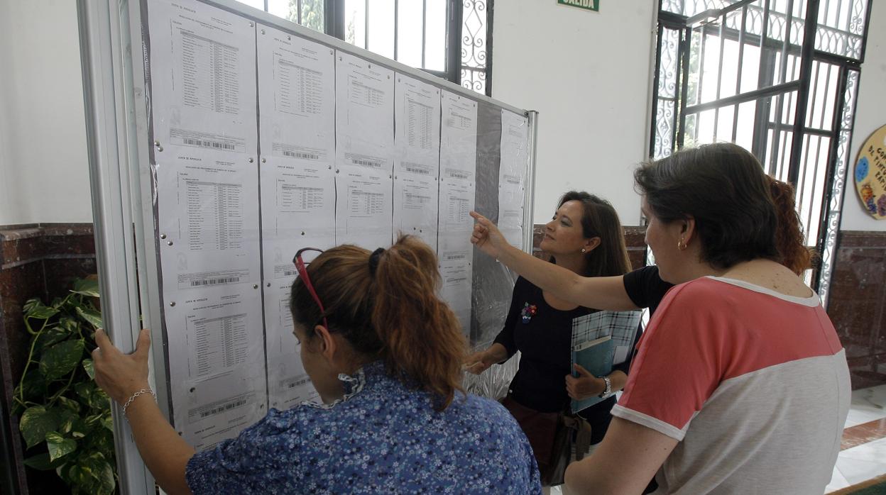 La comisión de escolarización reubicará este lunes a los niños sin plaza en los colegios elegidos en Sevilla