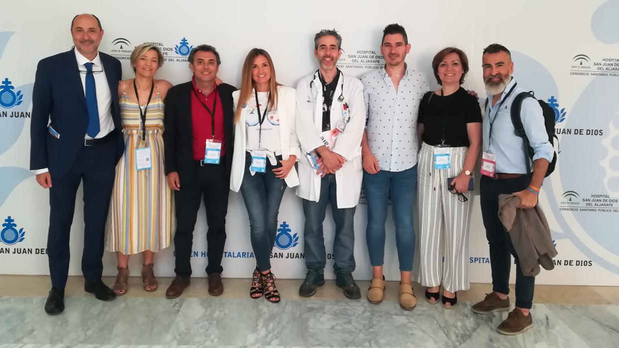 Médicos y enfermeros que participan en el congreso