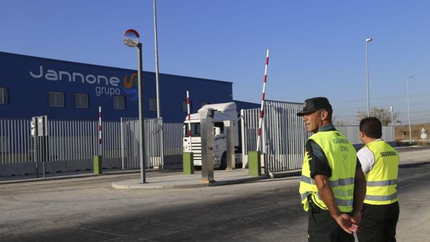 La Zona Franca de Sevilla compra a la de Cádiz los derechos de Serviport