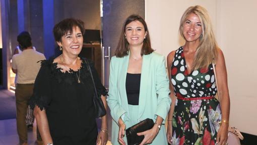 Araceli Gamero, Judith Saiz y María Dolores Arispón