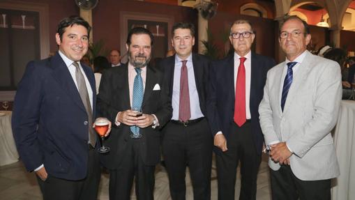 Alfonso Choza, Diego Laffon, Eduardo Osborne, Miguel Delgado y Simón Fernández