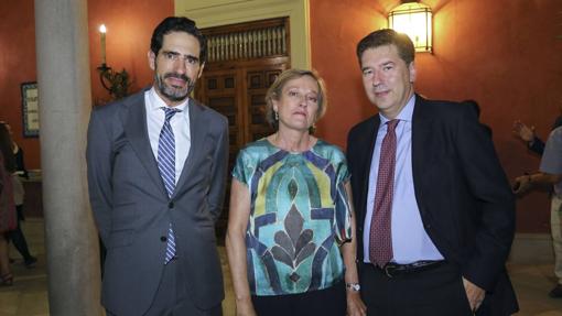 Lucas Fernández de Bobadilla, María Serrano y Eduardo Osborne