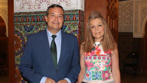 Juan Carlos Hernández y Mariam Borrego