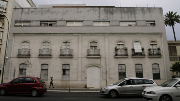 La Junta de Andalucía licita la rehabilitación sostenible de ocho viviendas en la calle María Auxiliadora