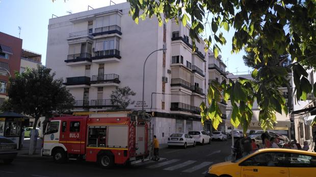 El incendio en el piso de San Juan de la Salle se originó en el dormitorio del matrimonio fallecido